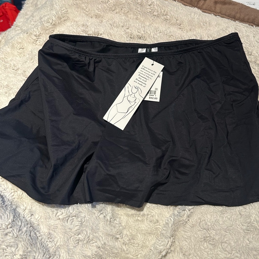 DREAMSUIT Miracle Brands size 16 Swim Tummy Slimming Skirt Bottom Black NEW $42